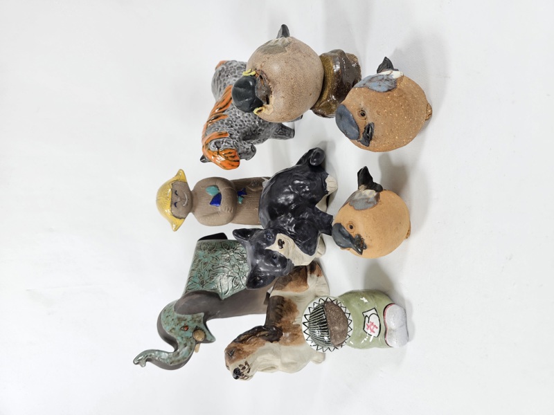 Parti keramik, bla Dorothy Clough, Mari Simmulson Upsala Ekeby, Gunnar Hansson