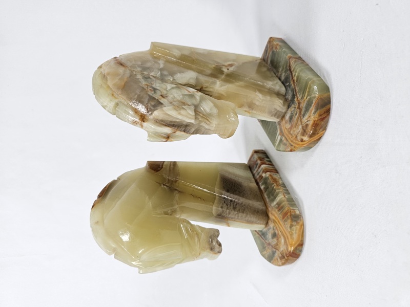 Bokstöd, 1 par, alabaster/onyx