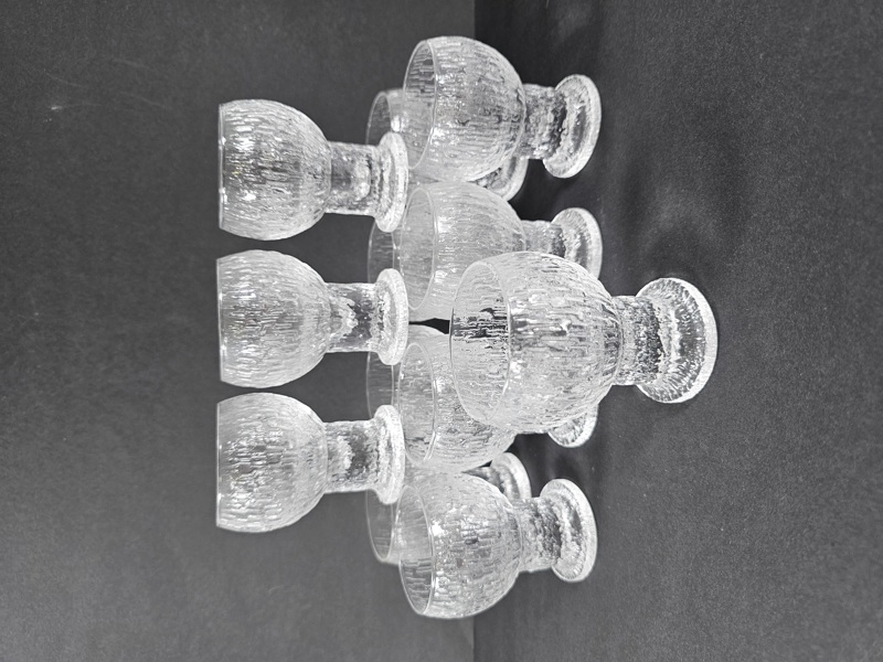 Timo Sarpaneva, 12 mindre glas "Kekkerit" Iittala