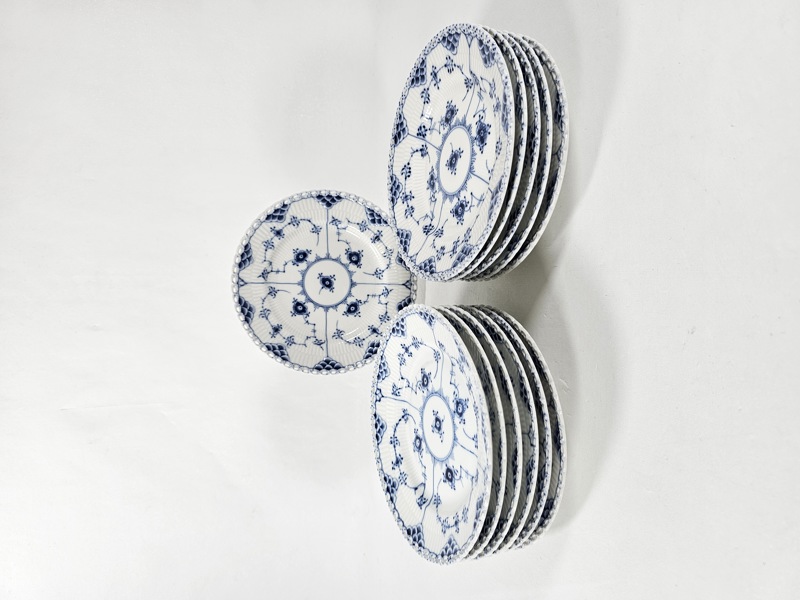 Royal Copenhagen "Musselmalet" 12 assietter