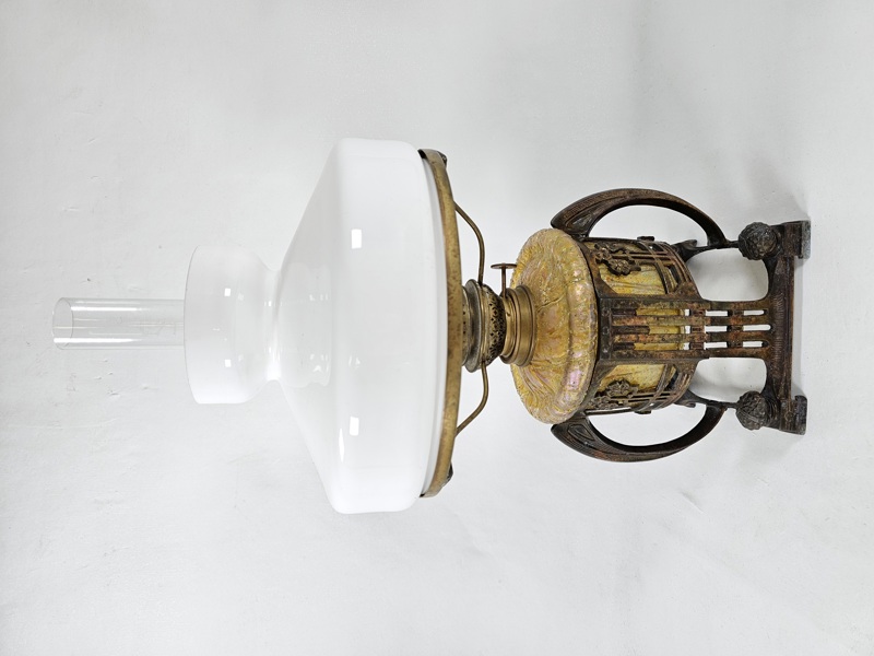Bordsfotogenlampa, Jugend