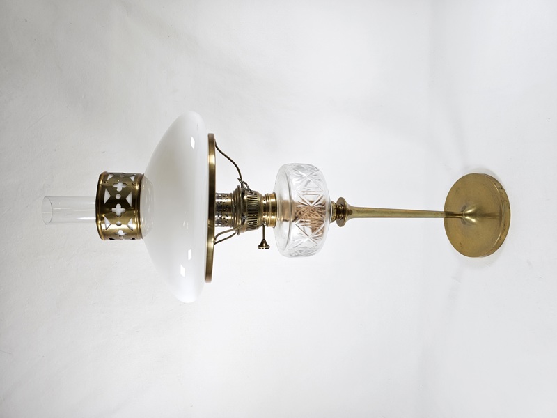 Bordsfotogenlampa