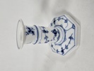 Royal Copenhagen, ljusstakar, ett par "Musselmalet" 