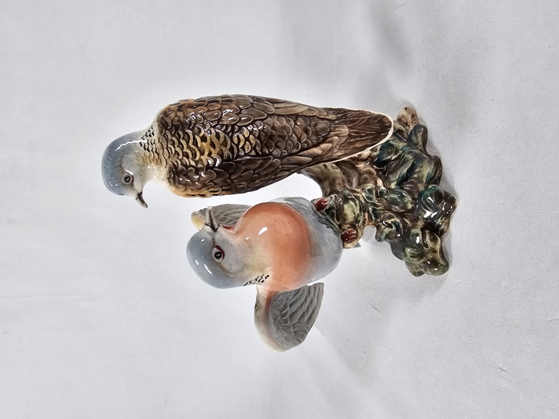 Arthur Gredington, figurin "Turturduvor" Beswick, England