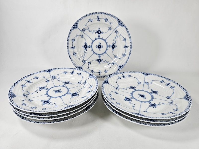 Royal Copenhagen, Musselmalet, 8 mattallrikar