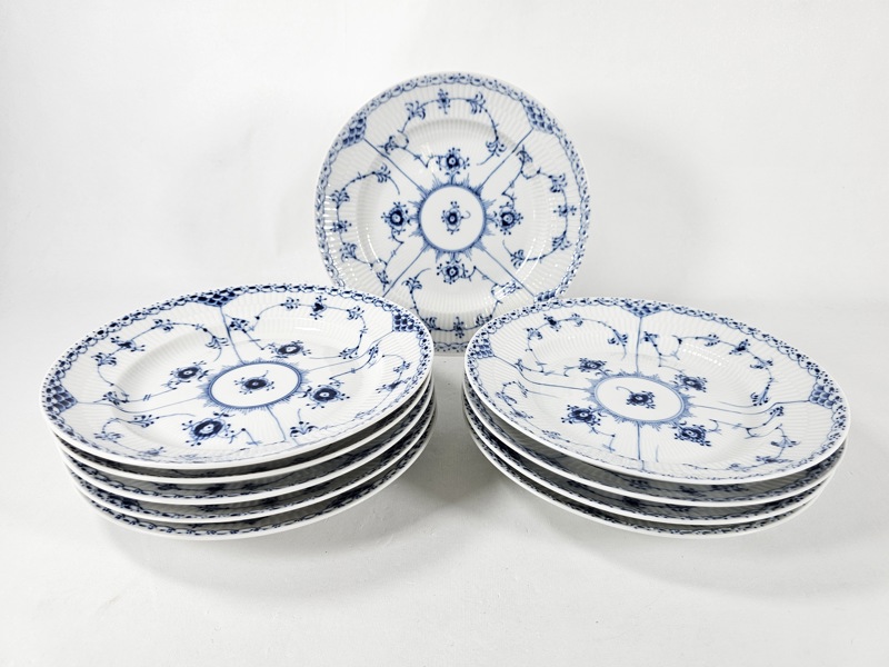 Royal Copenhagen, Musselmalet, 10 mattallrikar