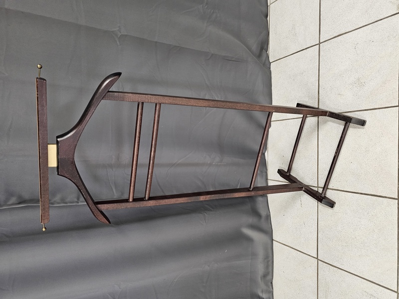 Herrbetjänt, Made in Italy
