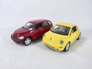 Samlarbilar, 2st Volkswagen New Beetle, Burago Italien 1:18 och Chrysler PT Cruiser 1:18