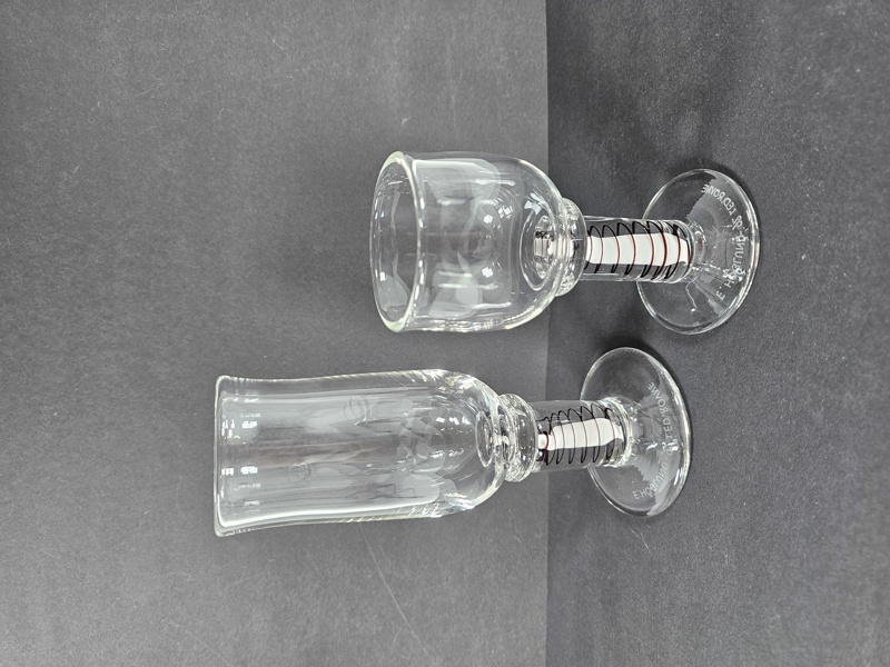 Erik Höglund, 2 glas "Led. Rovne"