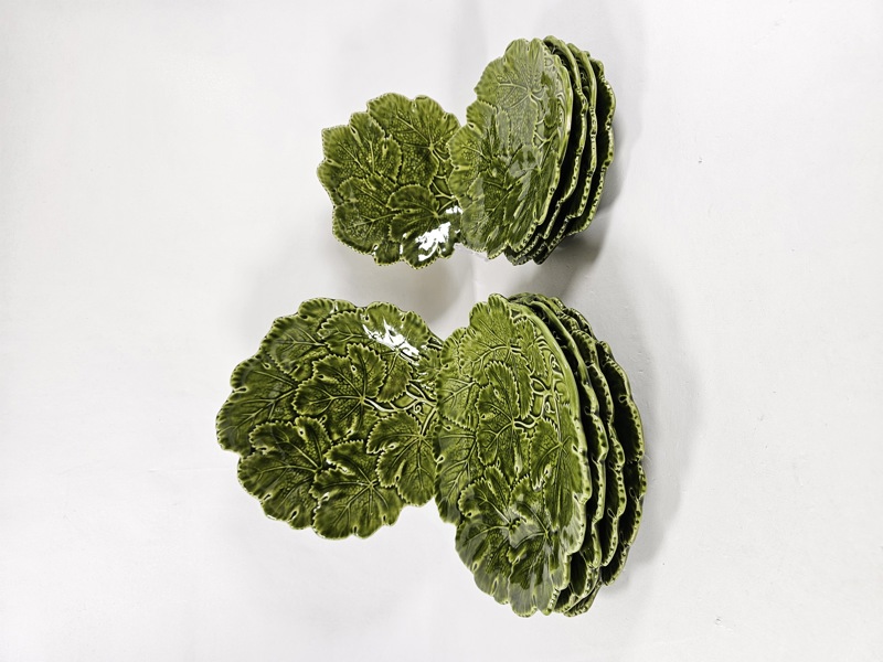 Tallrikar/fat, 10 del, lövformade, Italien