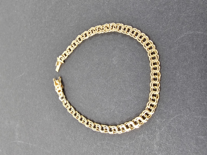 Armband, guld, 18K "Bismarck" vikt 7,3 gr