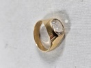 Guldring, 18K, vikt 4 gr inkl sten