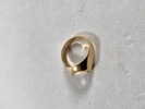 Guldring, 18K, vikt 4 gr inkl sten