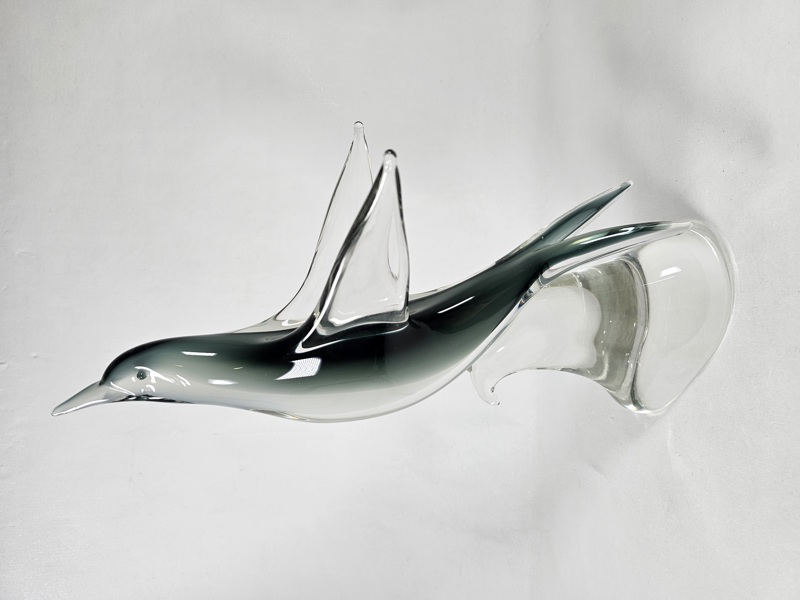 Större glasskulptur "Delfin" FM konstglas