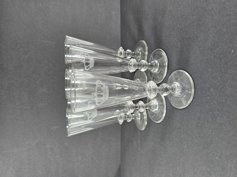 champagnestrutar, 6 st gravyr kungakrona