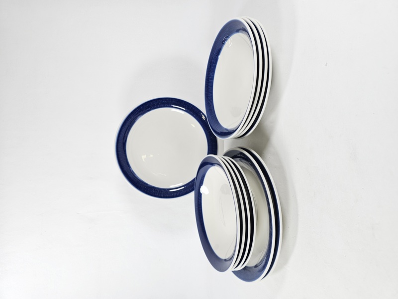 Hertha Bengtsson, 11 tallrikar "Koka" Rörstrand