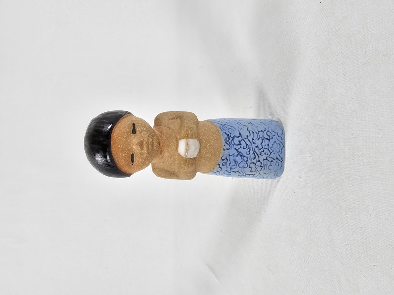 Lisa Larson, figurin, stengods "Maria" ur serien All världens barn, signerad