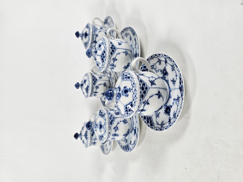 Royal Copenhagen 6 cremekoppar "Musselmalet"