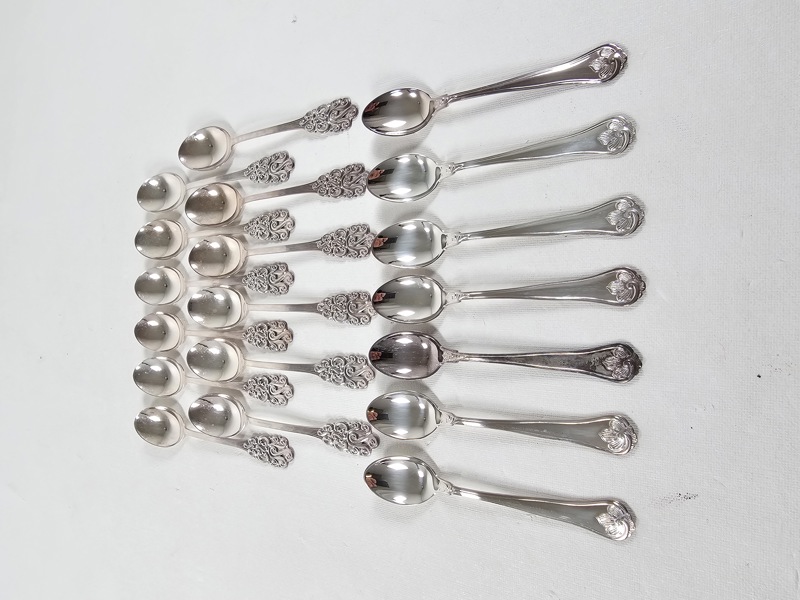 Silver, kaffeskedar, 2 modeller, vikt 200 gr