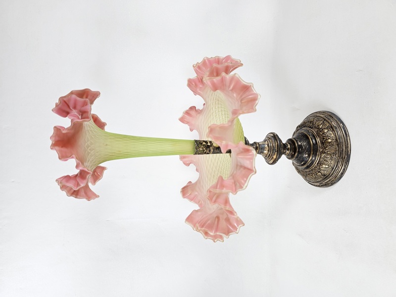 Bordsuppsats/ strutskål, nysilver/glas