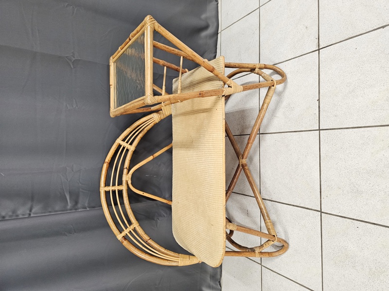 Telefonbänk, rotting