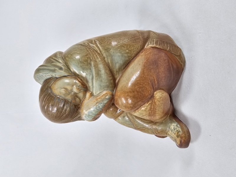 Lladro, figurin "Sittande eskimåflicka" Spanien