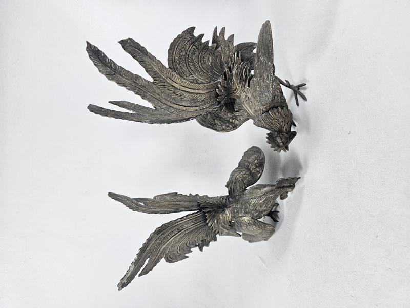 Större stridstuppar, vitmetall