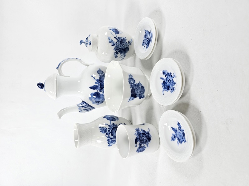 Royal Copenhagen, 12 delar "Blå blomster"