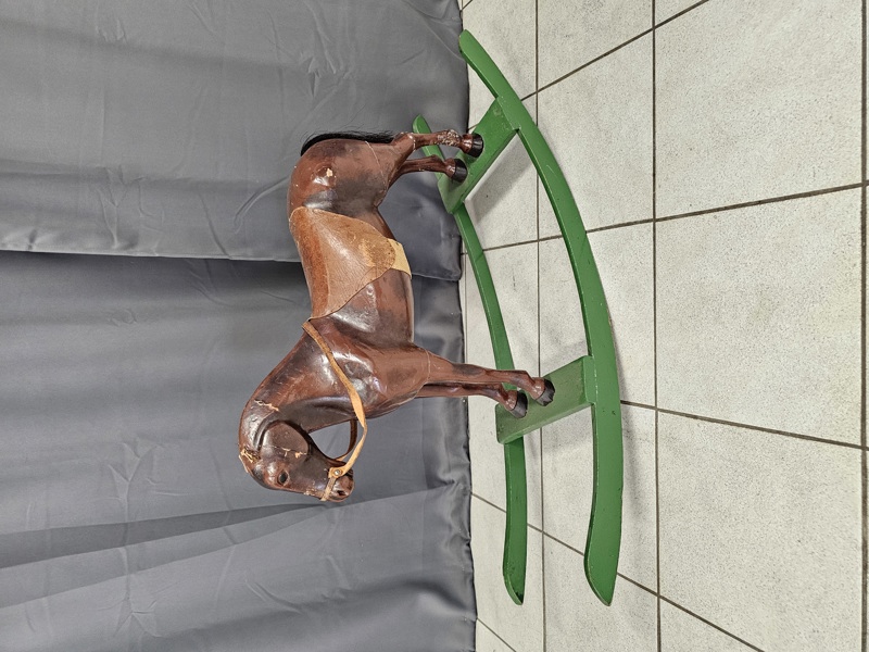 Gunghäst, tidigt 1900 tal