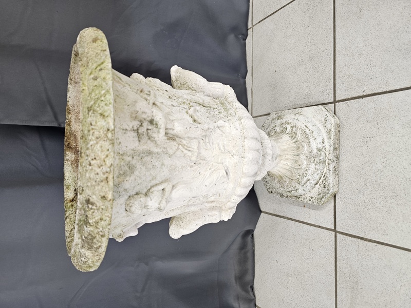 Trädgårdsurna, betong