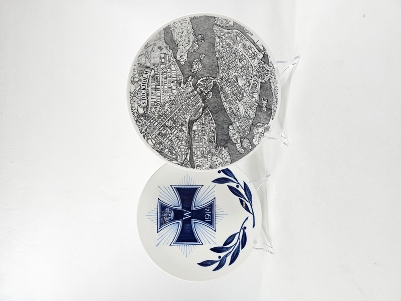 Meissen väggtallrik och Piero Fornasetti, tallrik för Svenskt Tenn "Map of Stockholm"